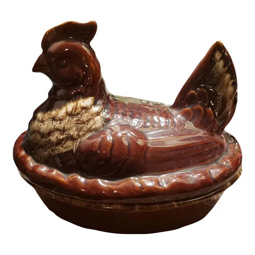 Hull pottery, chicken casserole sale dish